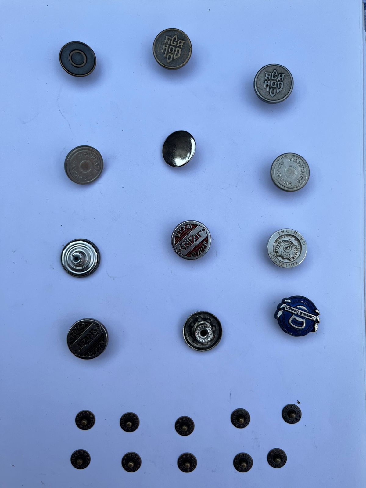 Home jeans buttons